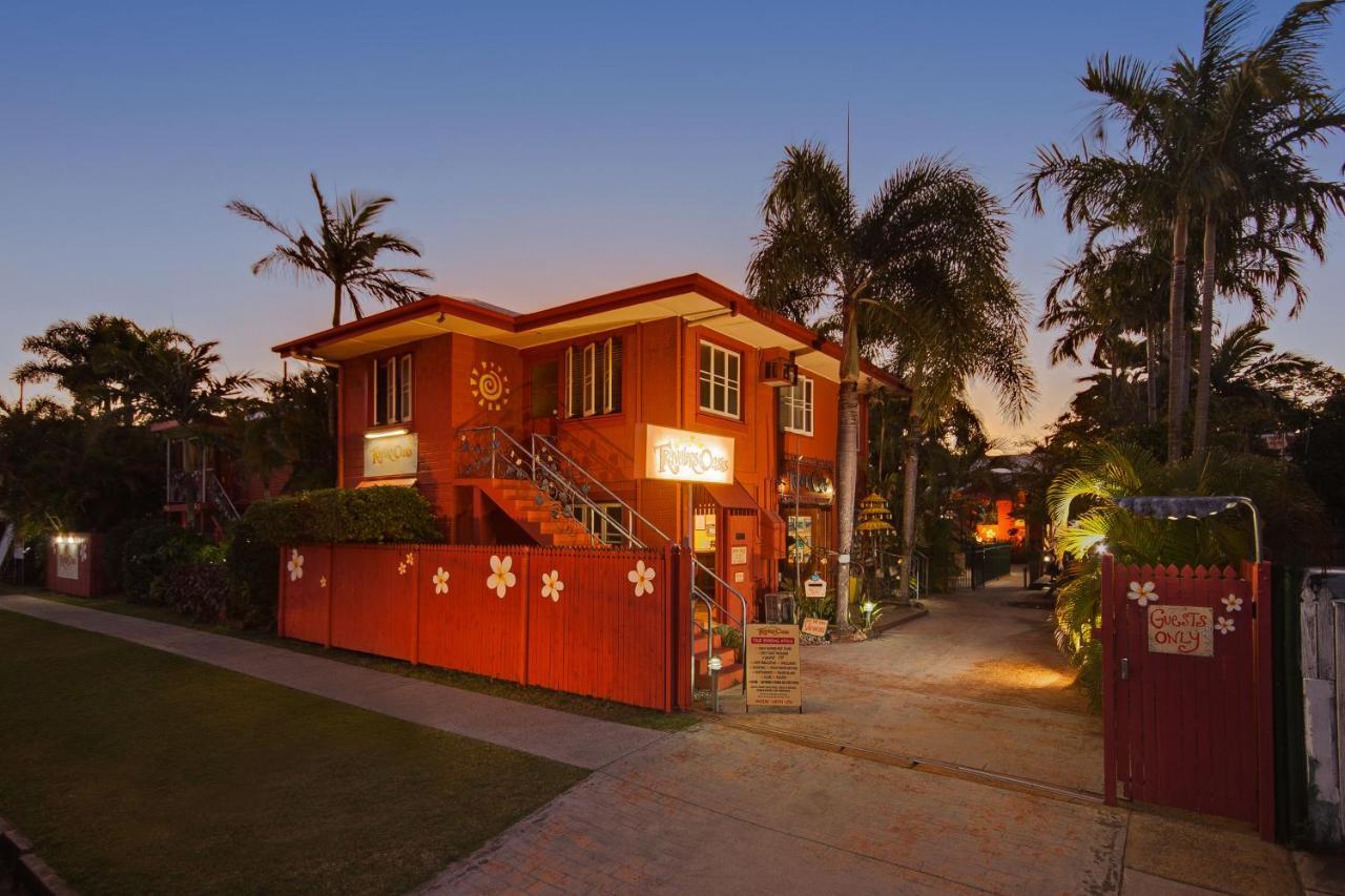 Travellers Oasis Hostel Cairns Bagian luar foto The Red House, 2015